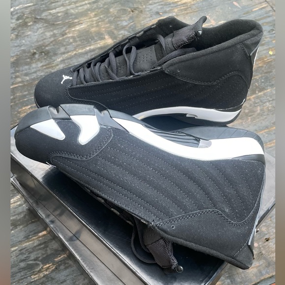 Jordan 14 Black/White - Picture 3 of 6